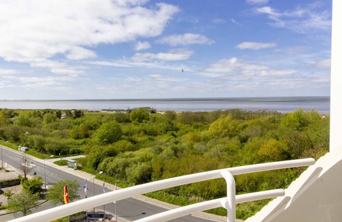 Duhnen Apartment | Lord Nelson App.706-40m² vacation apartment in Döse, close to the beach, swimming pool and sauna