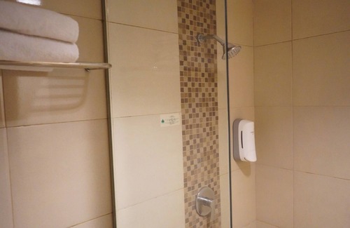 Sukaraja Hotel | LORIN SYARIAH HOTEL SENTUL