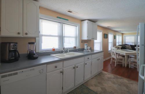 Crescent Beach House | Loris Landing cottage