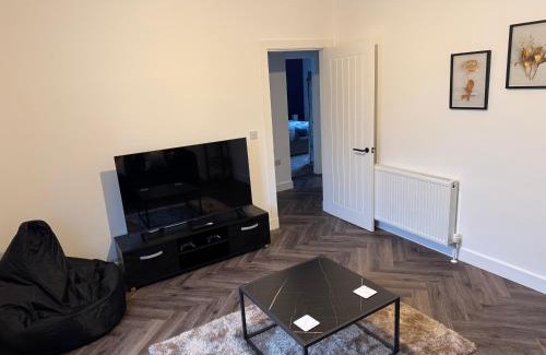 Inverurie House | Lorna Doune