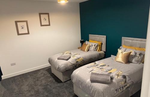 Inverurie House | Lorna Doune
