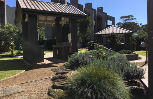 Lorne Apartment | Lorne Apartment Escape