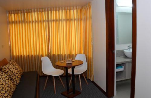 Quito Apartment | Los Angeles Stay Inn