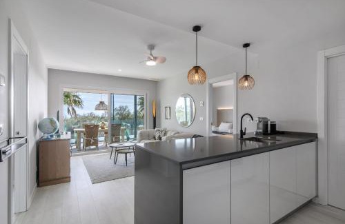 Ayamonte Apartment | Los Camaleones by Ĥ - Playa de los Haraganes HLHC4002P61