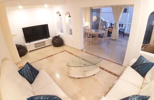 Los Cristianos Apartment | LOS CRISTIANOS LUXURY SEA VIEW