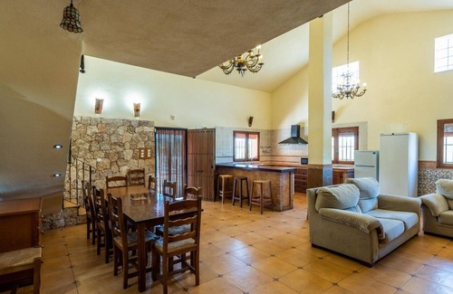 Niguelas Villa | Los Llanos Nigüelas by Ruralidays