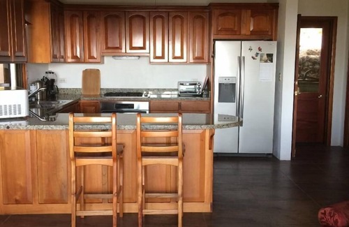 Playa Tortuga House | Los Loros 2: 1 BDR Casita with Ocean View