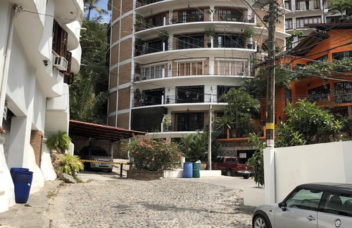Amapas Condo | Los Muertos Beach -Blue Chairs- Mantemar Beach Club-Almar Resort