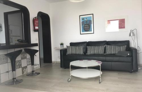 Puerto del Carmen Apartment | Los Panelos B1