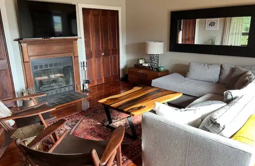 Lost River House | Lost City Mountain Retreat-Stunning Views/Pool/hot tub