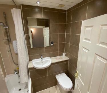 Stirling House | Lost Guest House Stirling