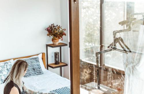 Sighnaghi Hotel | Lost Ridge Inn, Brewery & Ranch