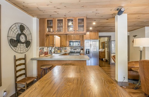 Helen Cabin | Lost Soles of the River | Romantic Riverside Retreat in Helen
