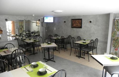 Issoire Hotel | L’Ostalou