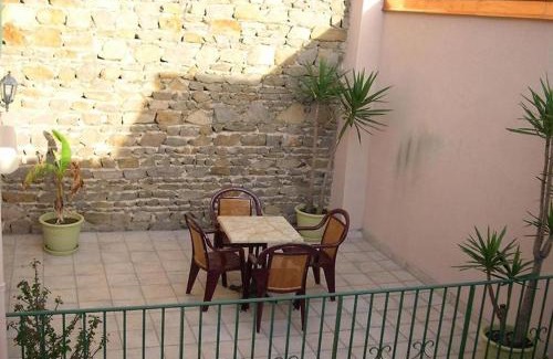 Issoire Hotel | L’Ostalou