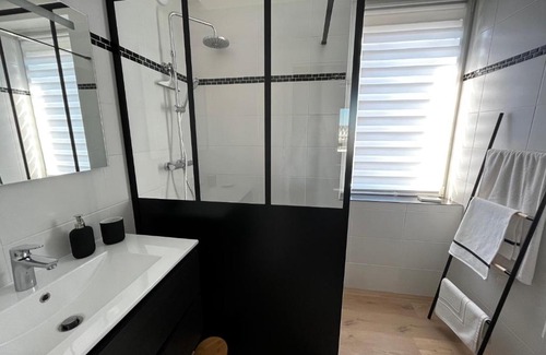 Guilvinec Apartment | Lostendro, appartements vue port