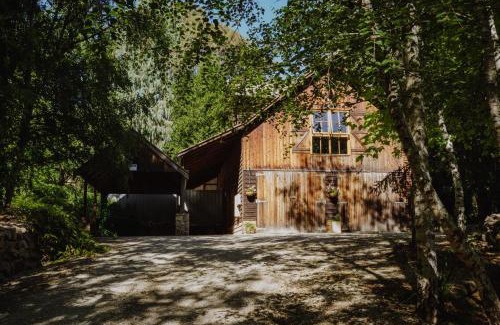 Tawonga South House | Lothlorien
