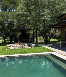 Villa San Lorenzo Apartment | Loto San Lorenzo Studio l Piscina & Naturaleza
