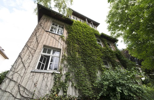 Weimar Apartment | Lotte - the house "Am Lottenbach": The beauty with the enchanting winter garden