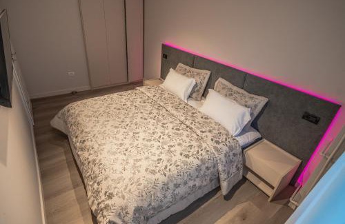 Ploiesti Apartment | Lotus 1