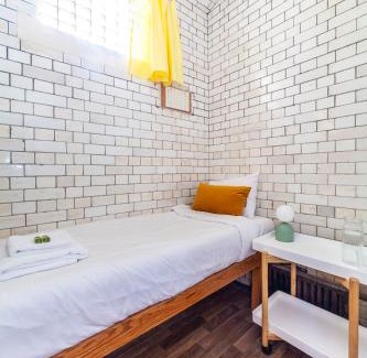 Kennington House | Lotus GuestHouse