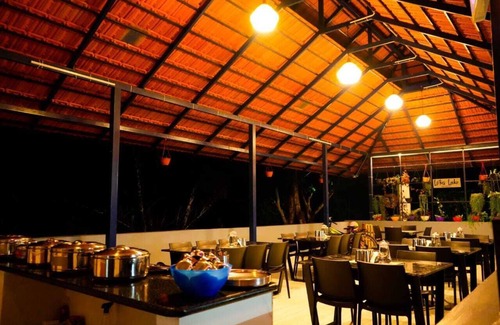 Sakleshpur Resort | Lotus Lake Retreat