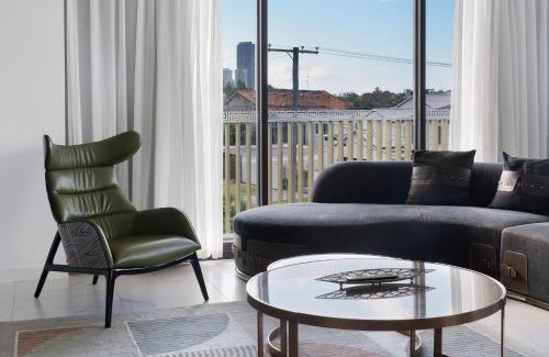 Surfers Paradise Apartment | LOTUS RESORT