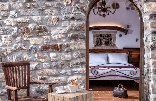 Vizari Villa | Lotzetta Suites by Estia