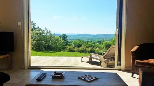 Saint-Privat-de-Champclos House | Lou Mazet