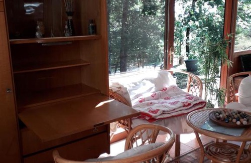 Menville House | Lou Rose