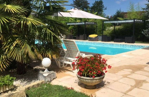Les Aubugues Apartment | Loue Agréable T4 de 120 m2 Avec Piscine Pour 6/8 p