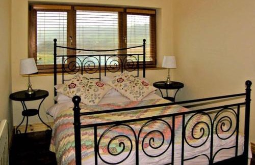 Union Hall House | Lough Cluhir Cottage
