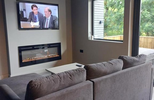 Strabane Cabin | Lough View Lodge