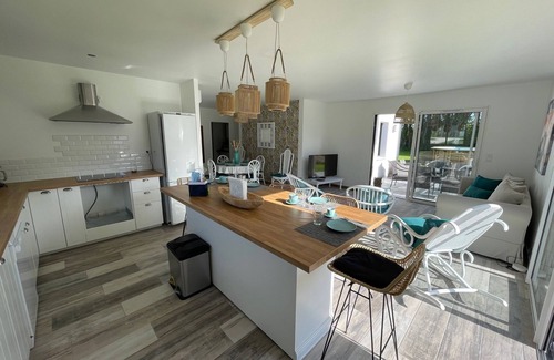 Chambon House | "louisianne" Maison Neuve Avec Piscine Entre mer et Campagne Pour 6 Personnes