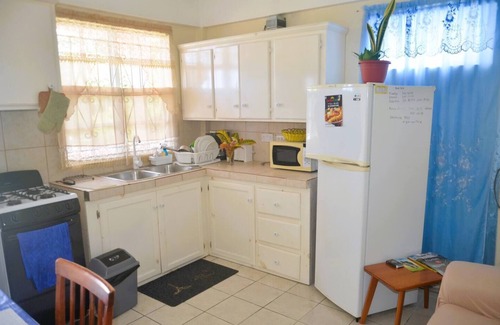 Picard Apartment | Louislyn Apartments #8 Quiet and Scenic