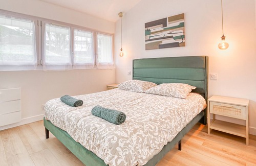Louvres Apartment | Louvres Elegance / Netflix / Roissy CDG