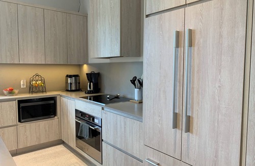Nassau Condo | Love Beach luxury escape ~ 5 min walk to the beach ~ brand new beautiful condo