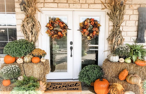 Fort Worth House | Love Grows BEST in Small Spaces!