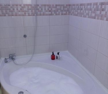 Treis Elies House | Love Holiday Suite 2