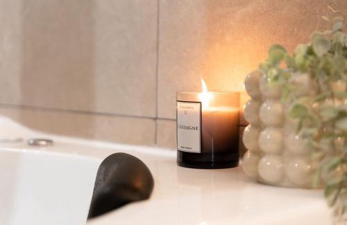 Etampes Apartment | Love Life Room-Jacuzzi-Netflix-Accès-24/7-Privé