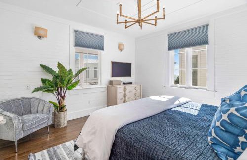 Seaside House | Love Me Tender
