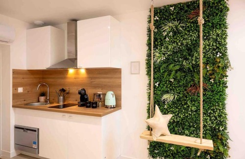 Aubie-et-Espessas Apartment | Love Room et spa - Le Cocon