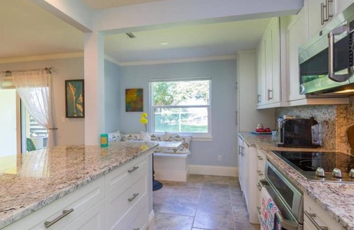 Anna Maria Condo | ☀️🌊🐟❤️Love Shack on the Water (Most Desirable Location on AMI)