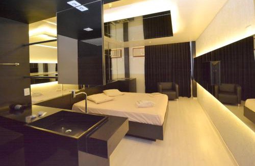 Gloria Hotel | Love Time Hotel (Adult Only)
