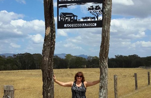 Lovedale Bed & Breakfast | Lovedale Red Gum Cottage