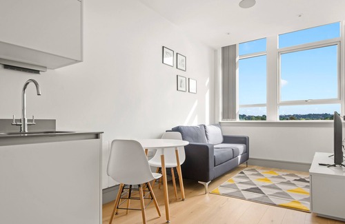 Rayners Lane Apartment | Lovely 01 bed pet friendly Apartment in Harrow