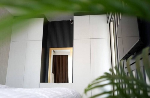 Bagcilar Apartment | Lovely 1+1 Apartment w/Terrace near MaIl of IST