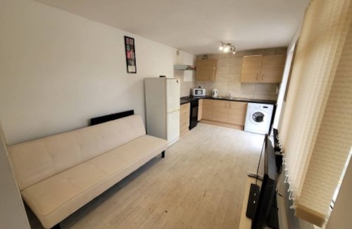 Bilston Apartment | Lovely 1-Bed Apartment in Wolverhampton/Birmingham