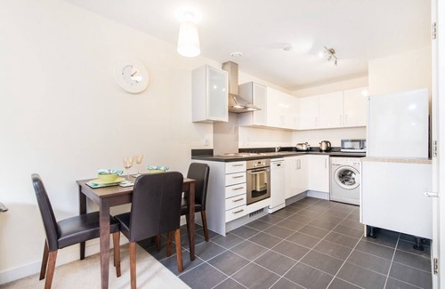 Churchill Apartment | Lovely 1-Bed Apartment in London