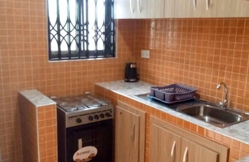 Tema House | Lovely 1-Bed House in Tema, Afienya-Mataheko Accra